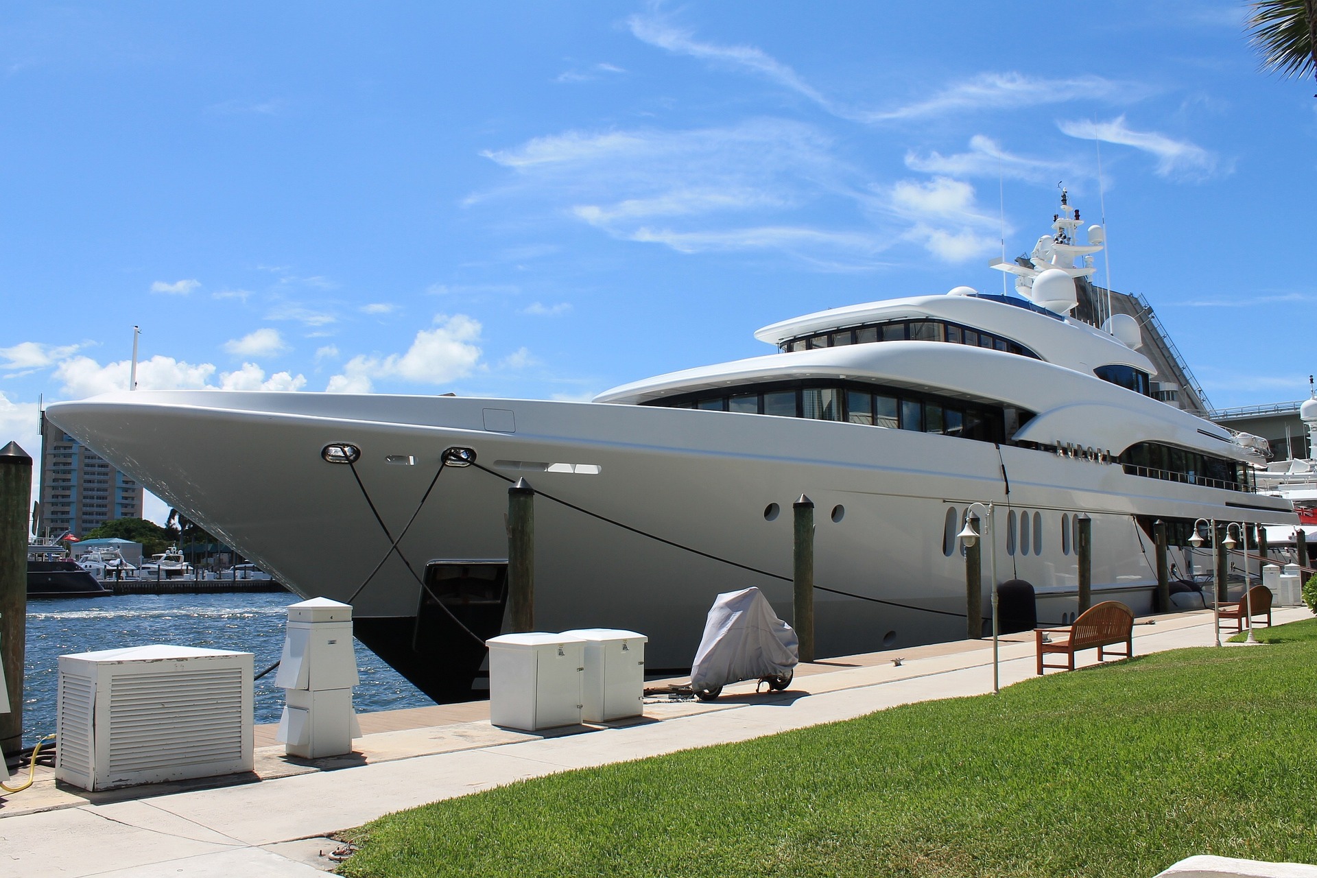 mega yacht